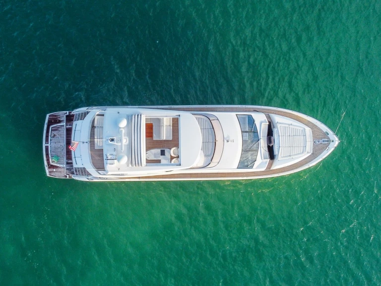 Noleggiare una Sunseeker Asha a Miami