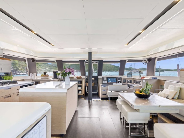 Fountaine Pajot ADEONA da affittare a  Costa Azzurra