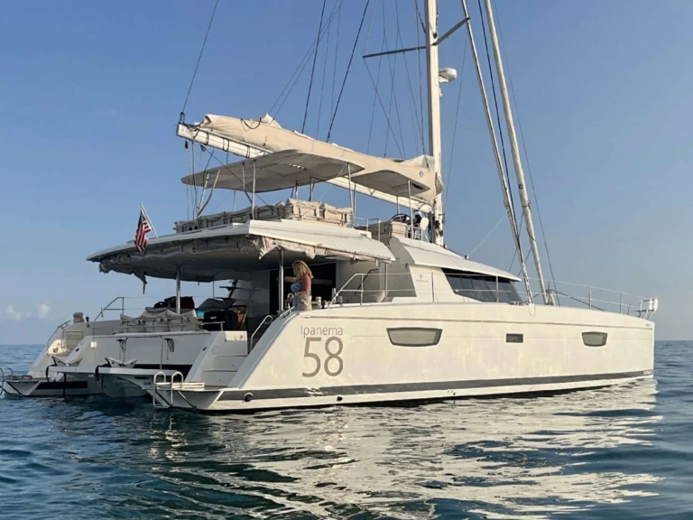Yacht di lusso a noleggio a Florida Keys al miglior prezzo
