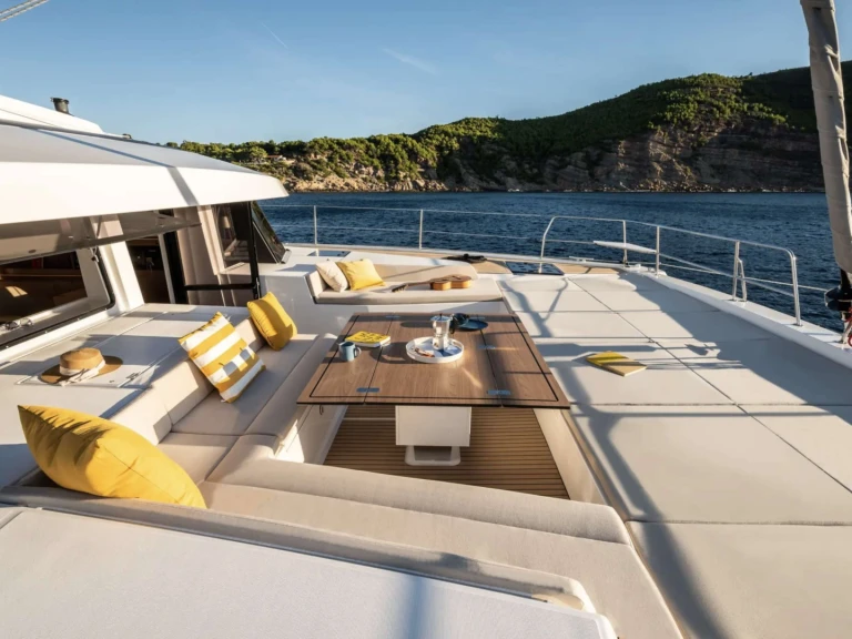 Noleggio a Il Pireo – Bali MILLENNIUM FALCON II su SamBoat