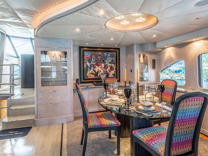 Noleggio Yacht di lusso Nordlund Boat Company con patente nautica