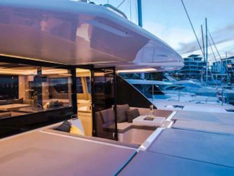 Noleggio Yacht di lusso a Tortola – Leopard Hazel Della