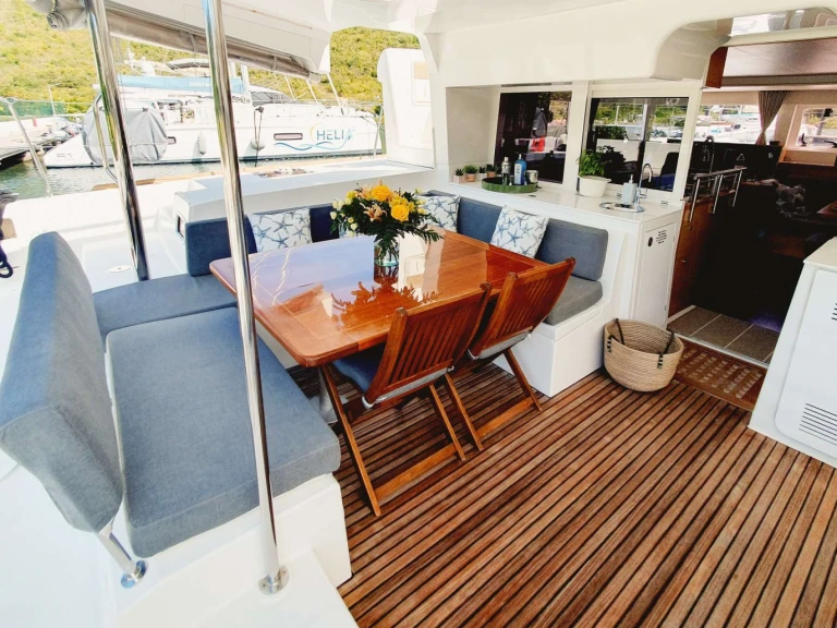 Noleggio Yacht di lusso Lagoon con patente nautica