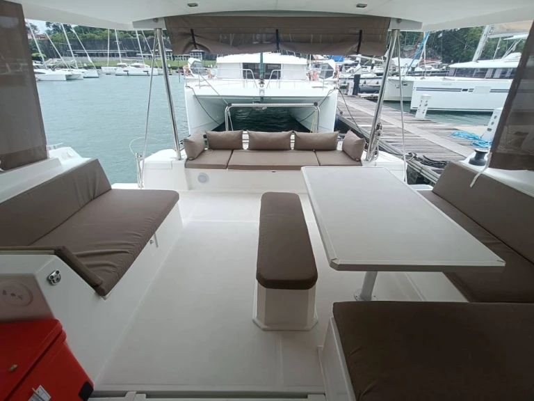 Noleggio Catamarano a Mai Khao – Bali Bali 4.5