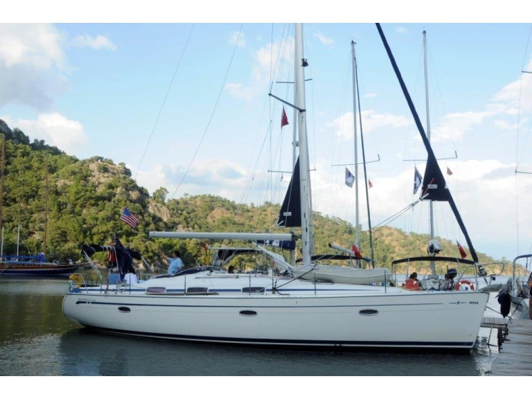 Noleggio barche Bavaria Bavaria 42 Cruiser a Sámi su Samboat
