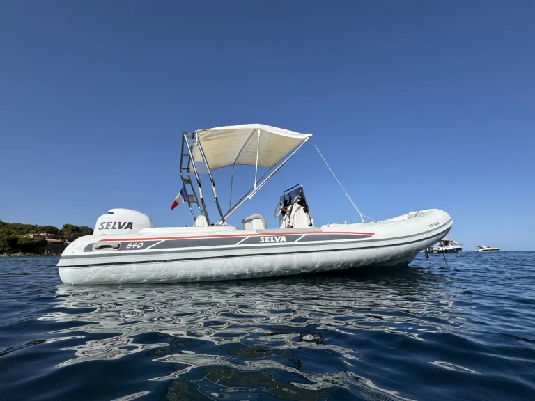Noleggio barche Selva Evolution D.640 a Les Issambres su Samboat