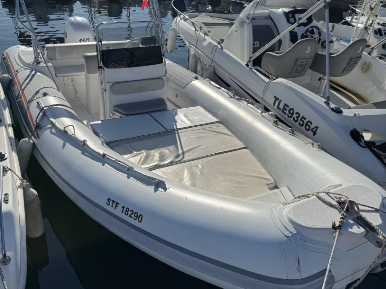 Noleggio Gommone Selva con patente nautica