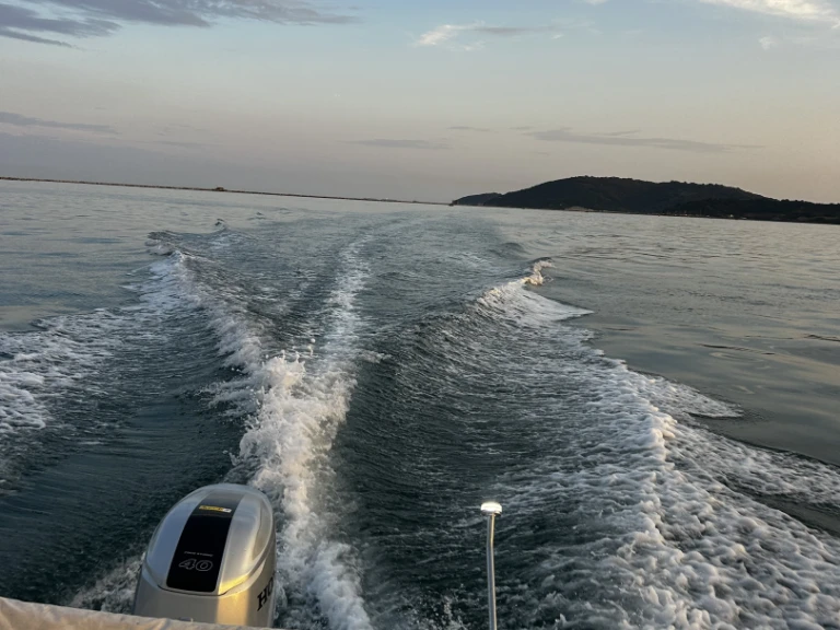 Noleggio Barca a motore a La Spezia – Bellingardo Ghost 5,50