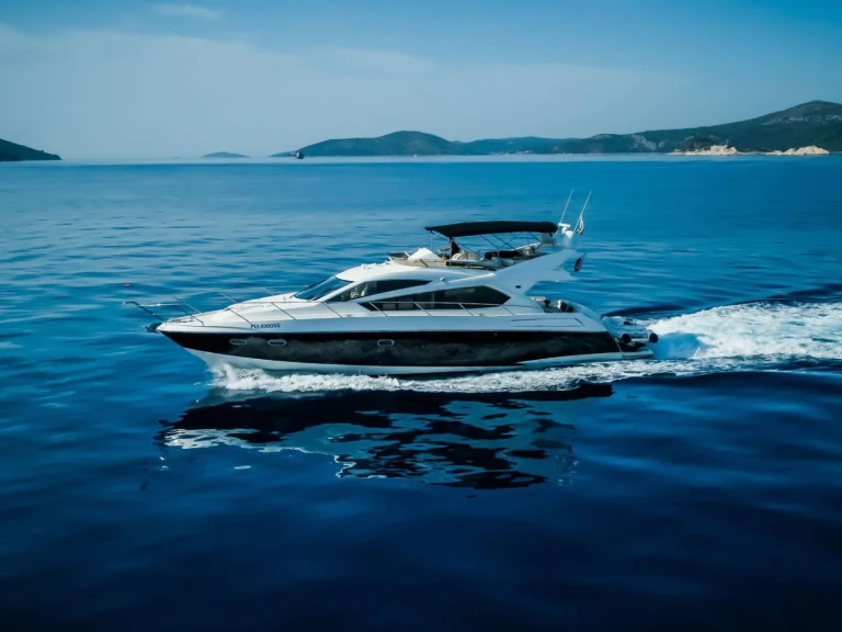 Noleggio barche Sunseeker Sunseeker Manhattan 63 a Kaštel Lukšić su Samboat