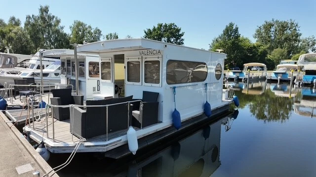 Houseboat a noleggio a Zehdenick al miglior prezzo
