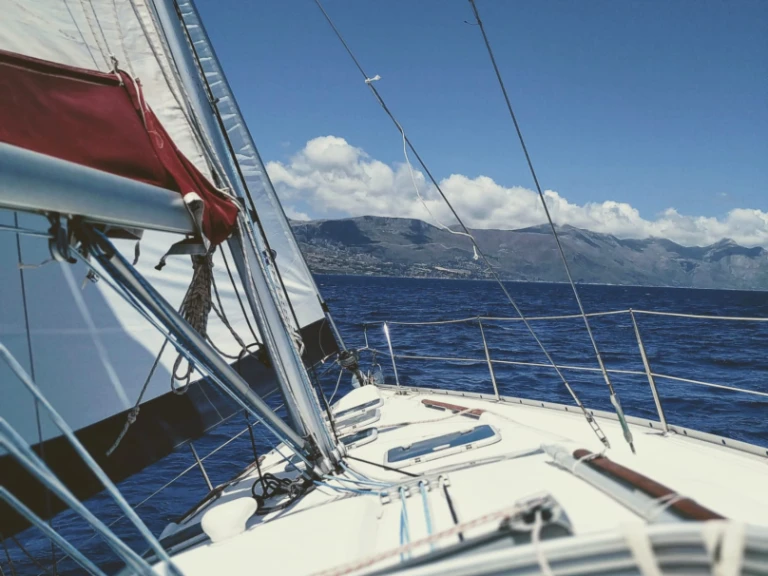 Noleggio Barca a vela con o senza skipper Bénéteau a Castellammare del Golfo