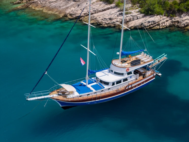 Noleggio Barca a vela con o senza skipper Custom Made a Almissa