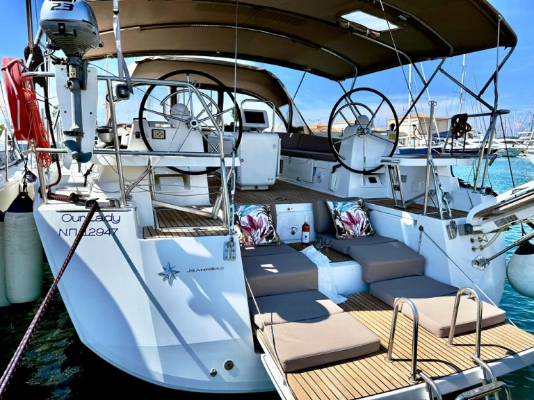 Jeanneau Jeanneau 54 da affittare a  Piso Livadi