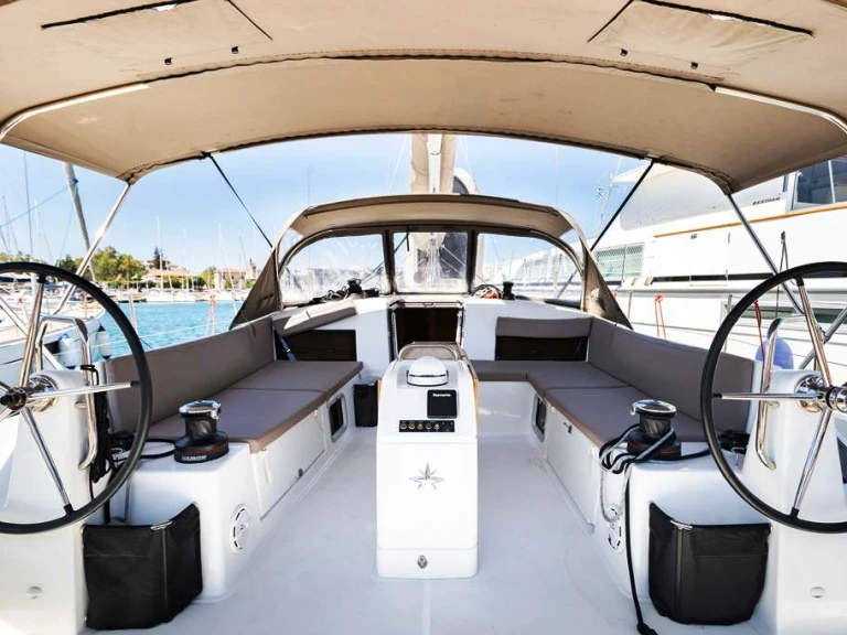 Noleggio a Néa Péramos – Jeanneau Sun Odyssey 490 su SamBoat