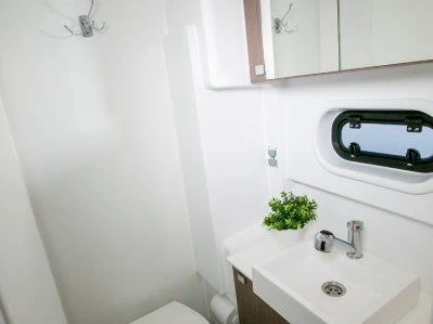 Noleggio Catamarano Bali con patente nautica