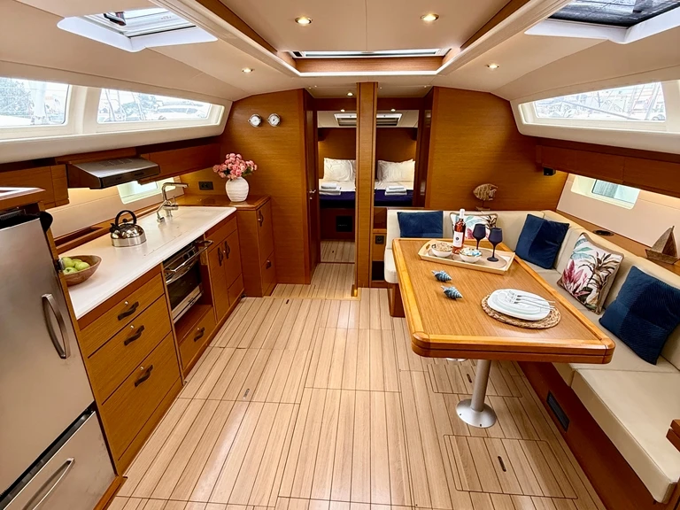 Noleggio barche Jeanneau Jeanneau 54 a Piso Livadi su Samboat