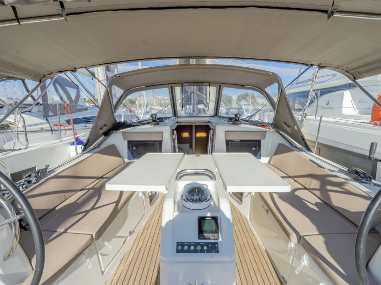Jeanneau Sun Odyssey 410 da affittare a  Préveza