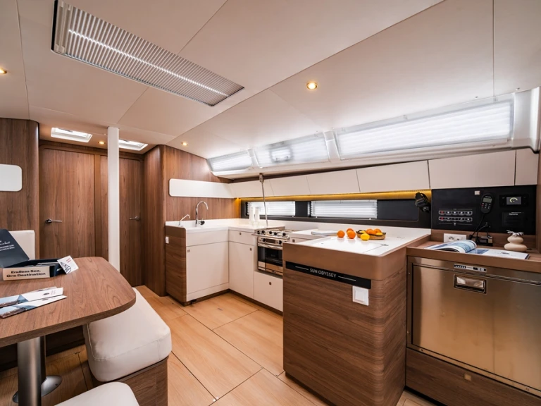 Noleggio barche Piso Livadi economico Sun Odyssey 455