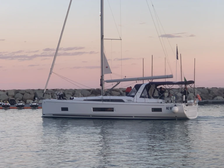 Noleggio barche Bénéteau Oceanis 46.1 a Castellammare del Golfo su Samboat