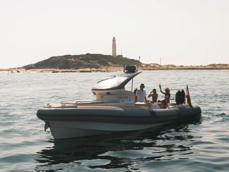 Noleggio Gommone a Puerto De Barbate – Pirelli PZero 1100 Cabin