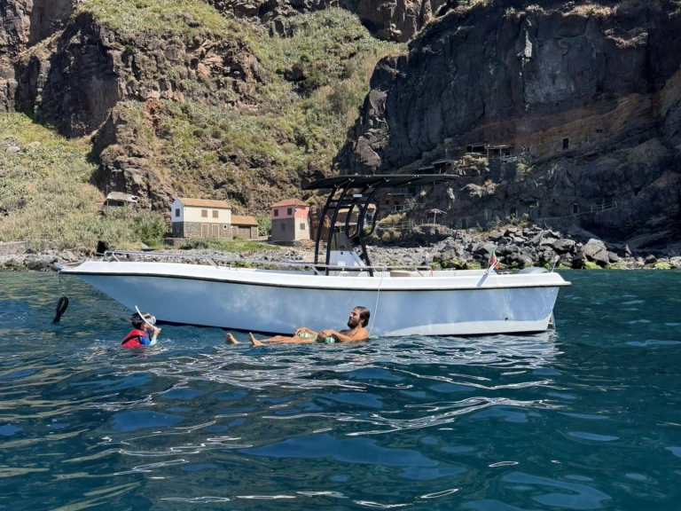 Noleggio barche Meta Boats 650 Open a Porto do Funchal su Samboat