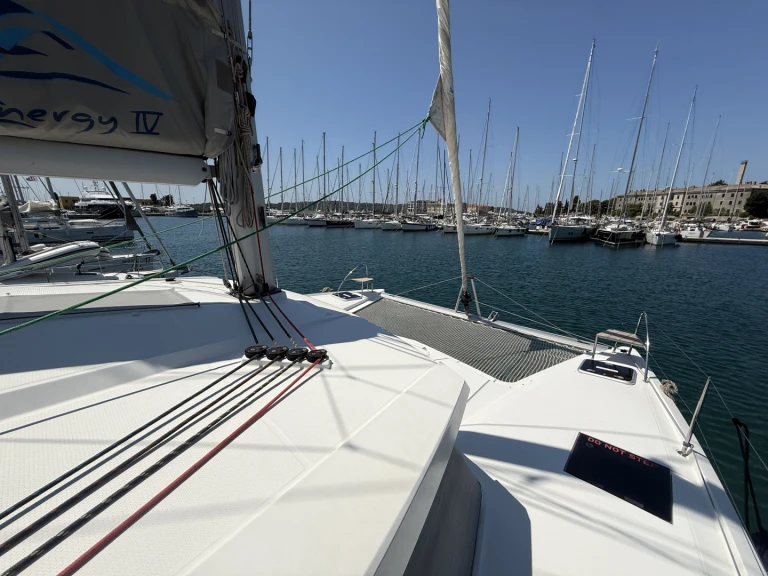 Noleggio Catamarano Fountaine Pajot con patente nautica