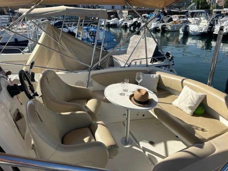Bénéteau Flyer 750 Sun Deck da affittare a  Mandelieu-la-Napoule