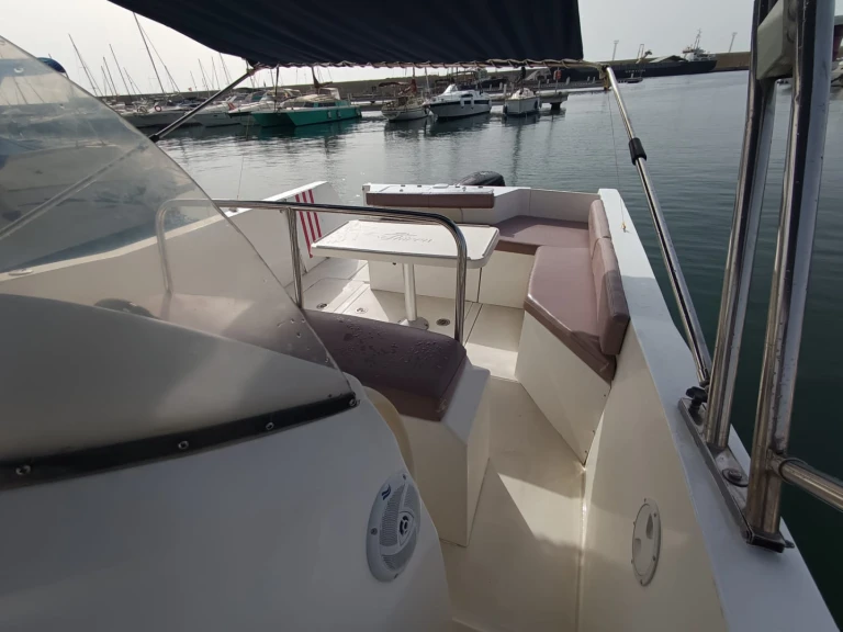 Noleggio barche Shiren Shiren 27 CC a Garrucha su Samboat