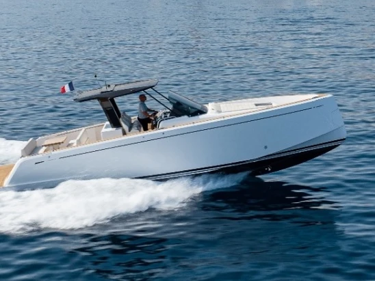 Noleggiare una Pardo Yachts Pardo 38 a Cogolin