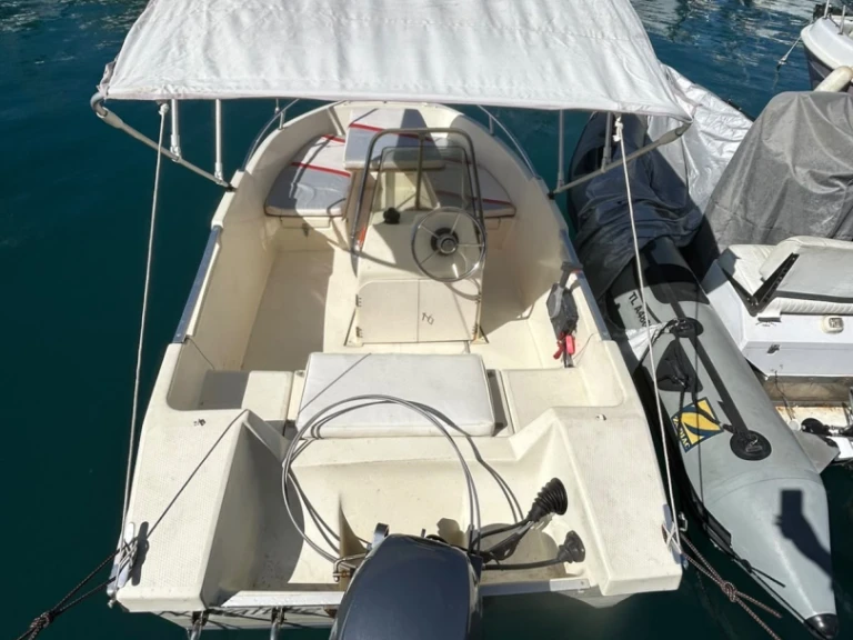 Noleggio Barca a motore a Antibes – Ultramar Ultra 405