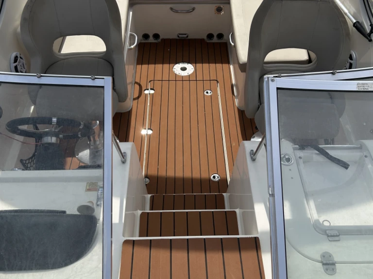 Noleggio a Meaux – Quicksilver Activ 645 Cabin su SamBoat