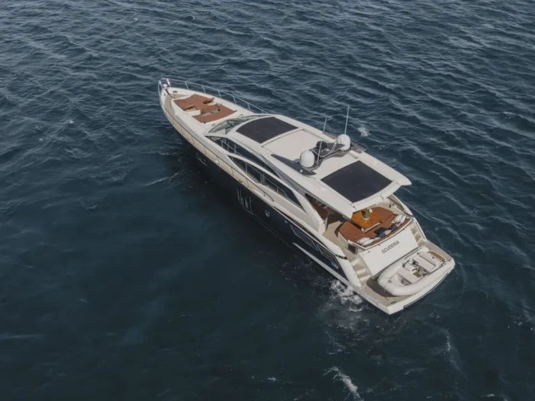 Noleggio Yacht di lusso Princess con patente nautica
