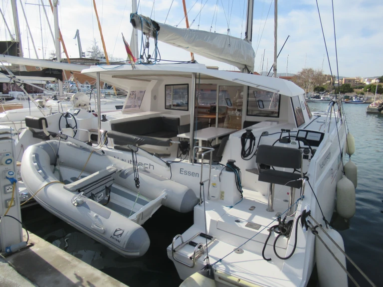 Nautitech Nautitech 40 Open  da affittare a  Port-Saint-Louis-du-Rhône