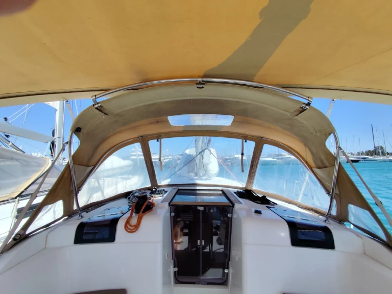 Noleggiare una Jeanneau Sun Odyssey 449 a Lefkáda