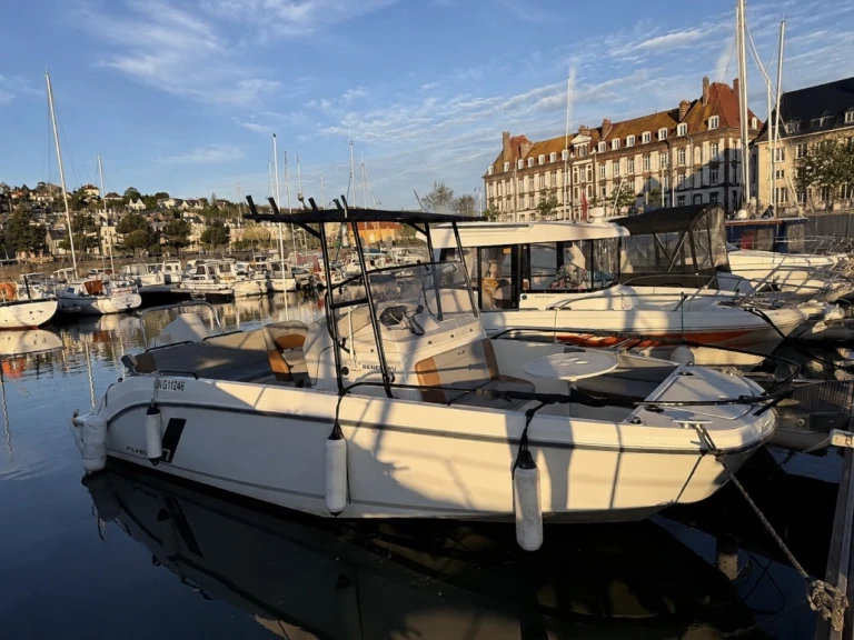 Bénéteau Flyer 7 da affittare a  Deauville