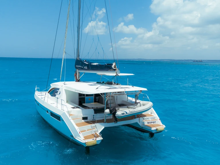 Noleggio barche Zanzibar economico Leopard 48