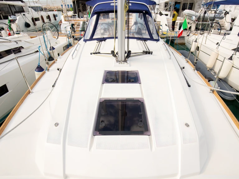 Noleggio barche Castellammare del Golfo economico Oceanis 38.1