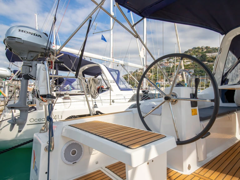 Noleggio barche Bénéteau Oceanis 38.1 a Castellammare del Golfo su Samboat