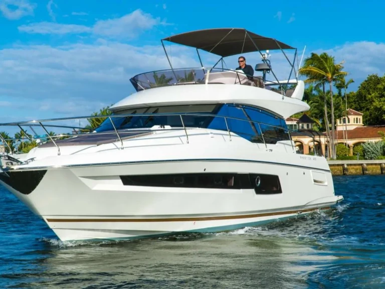 Noleggiare una Sunseeker Manhattan 56 a Zanzibar