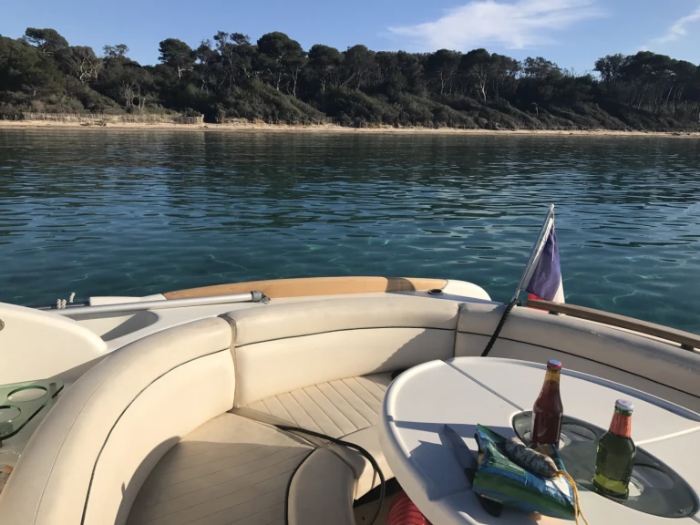 Jeanneau Leader 805 da affittare a  Hyères