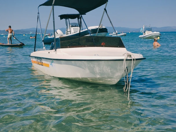 Noleggio a La Capte – Corm Thunder su SamBoat