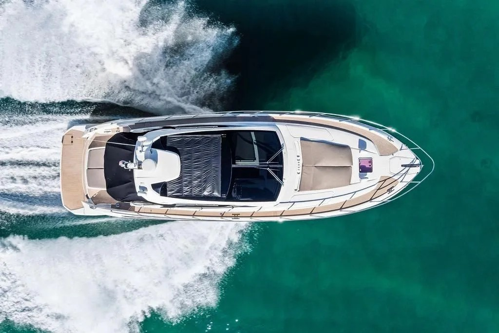 Azimut Atlantis 48 da affittare a  City of Cape Town