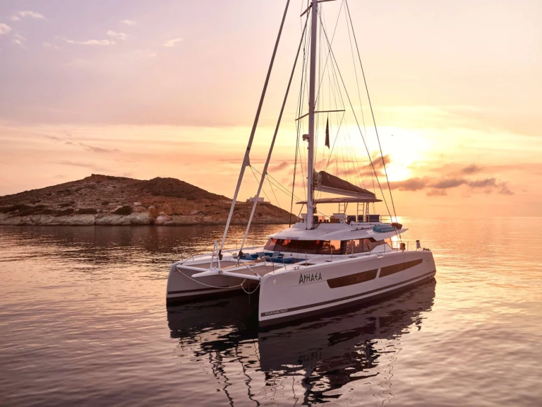 Noleggiare una Fountaine Pajot APHAEA a Atene