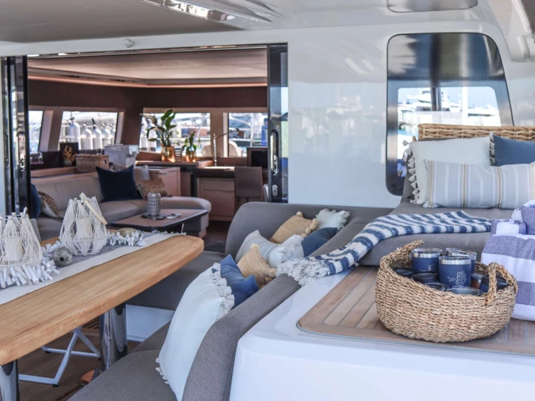 Noleggio Yacht di lusso Lagoon con patente nautica
