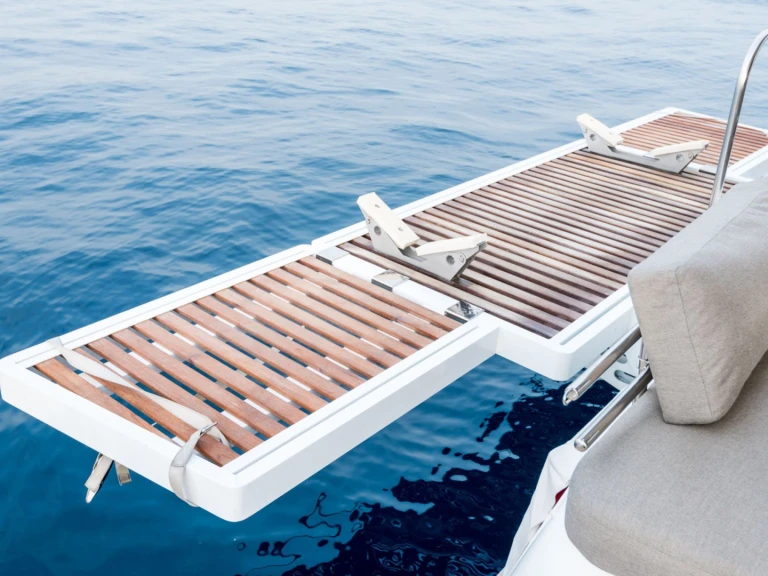 Noleggio Yacht di lusso Lagoon con patente nautica