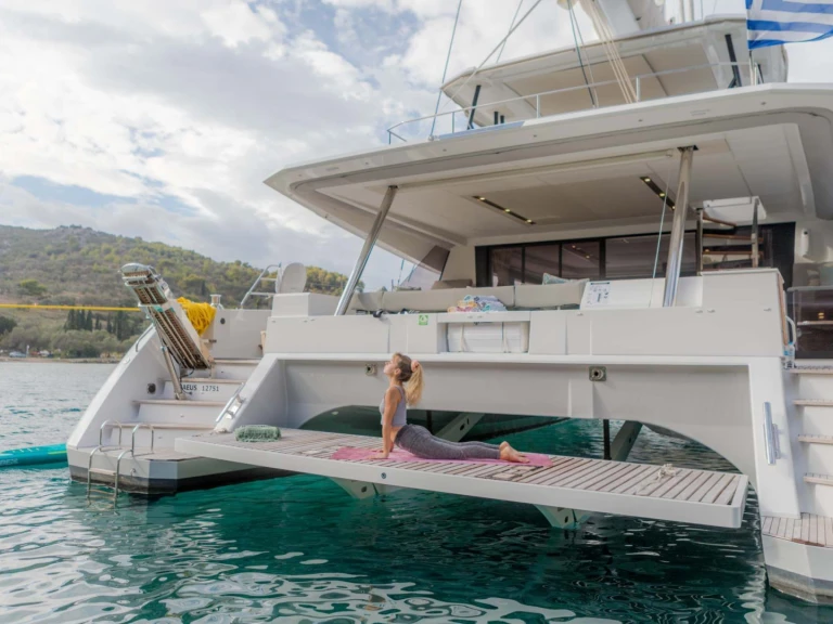 Noleggio Yacht di lusso a Atene – Fountaine Pajot NAMASTE (SAMANA)