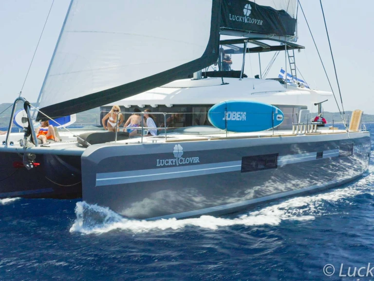 Noleggio Yacht di lusso a Santorini (Isola) – Lagoon LUCKY CLOVER 