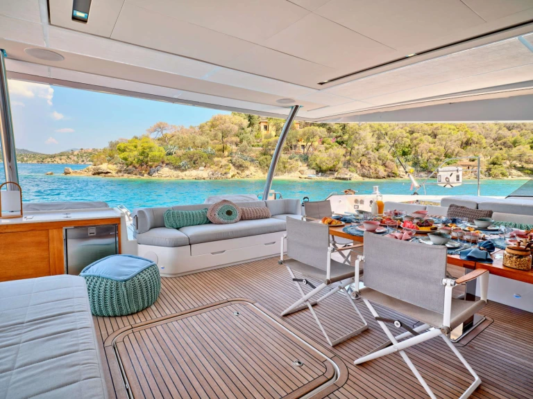 Fountaine Pajot KIMATA da affittare a  Atene