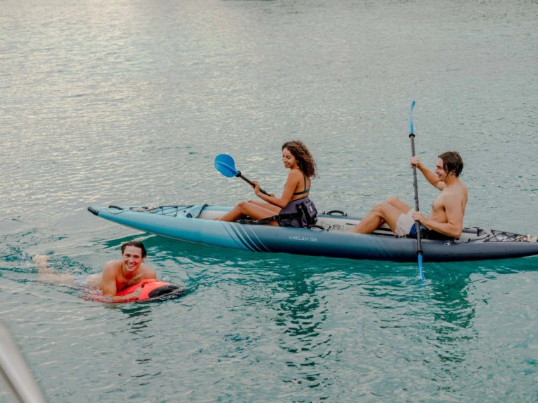 Noleggio Yacht di lusso Fountaine Pajot con patente nautica