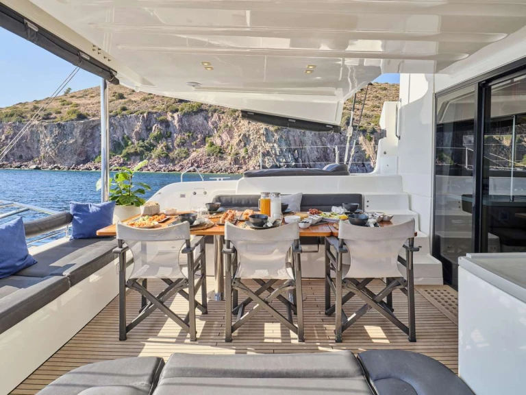 Noleggio Yacht di lusso con o senza skipper Lagoon a Atene